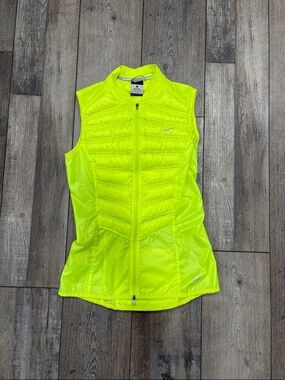 Nike Women's High-Vis Neon Yellow Quilted Sleeveless Vest